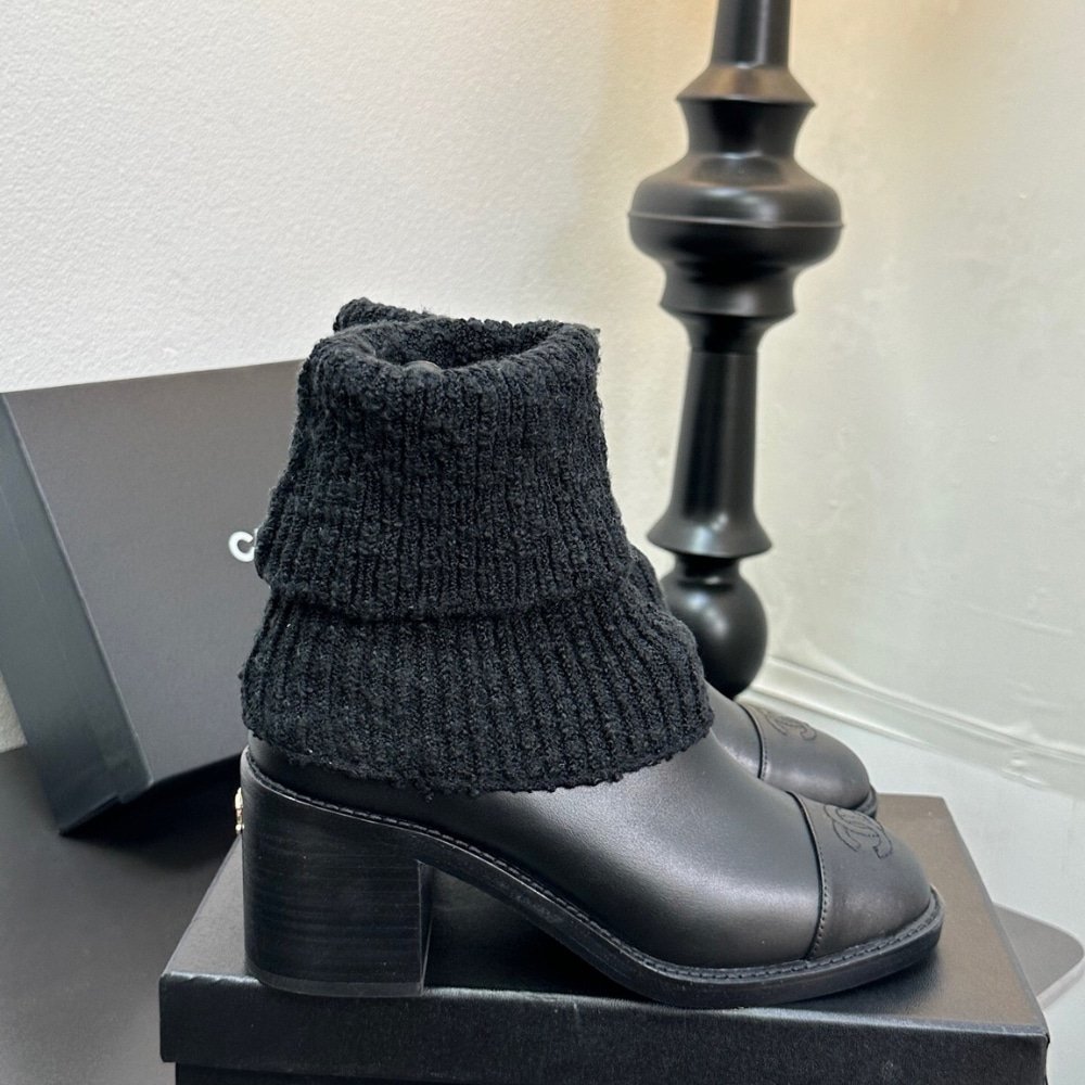 Ch**el Knit Boots Leather Black