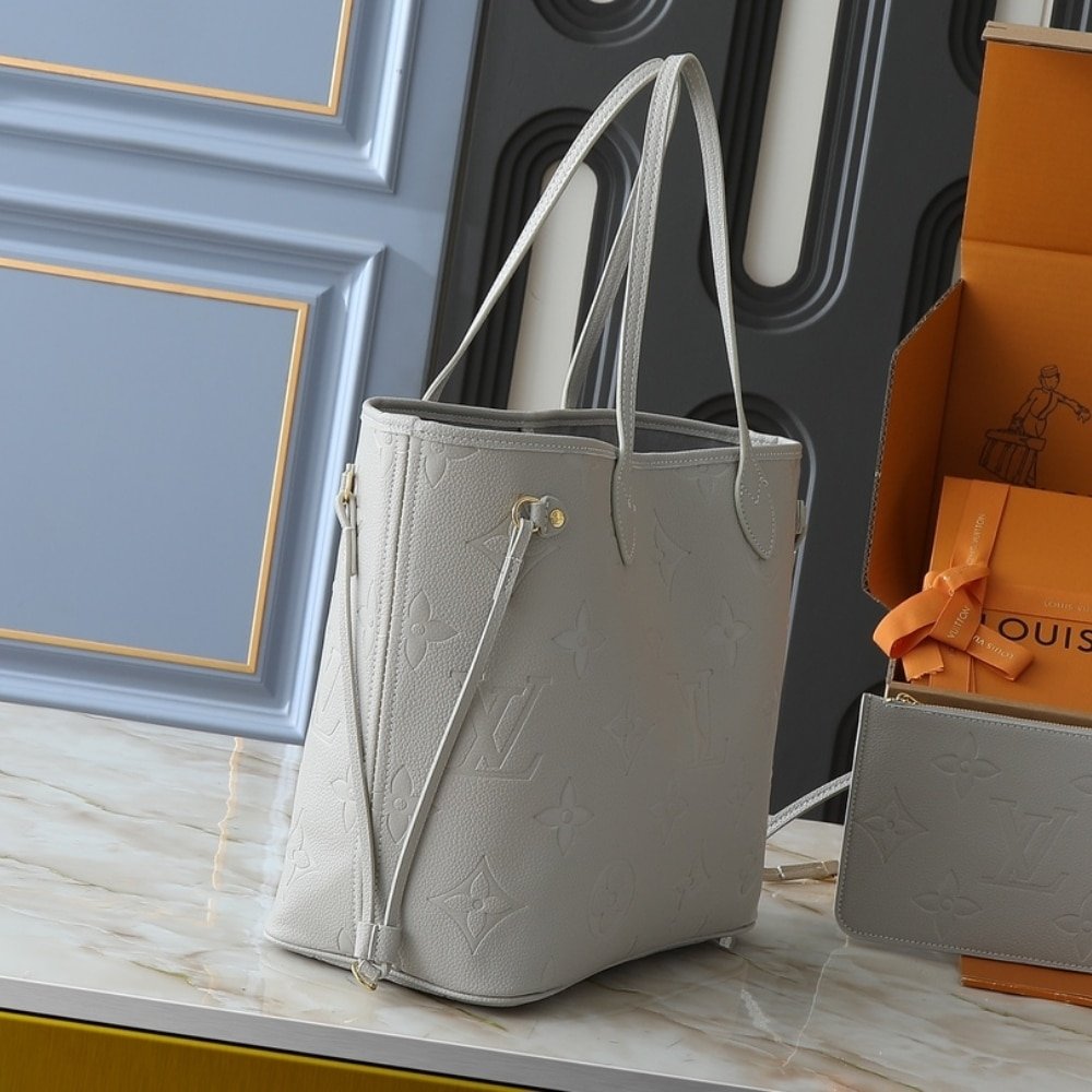 L0vis Vvtt0n Neverfull MM Brume 31Cm M13758