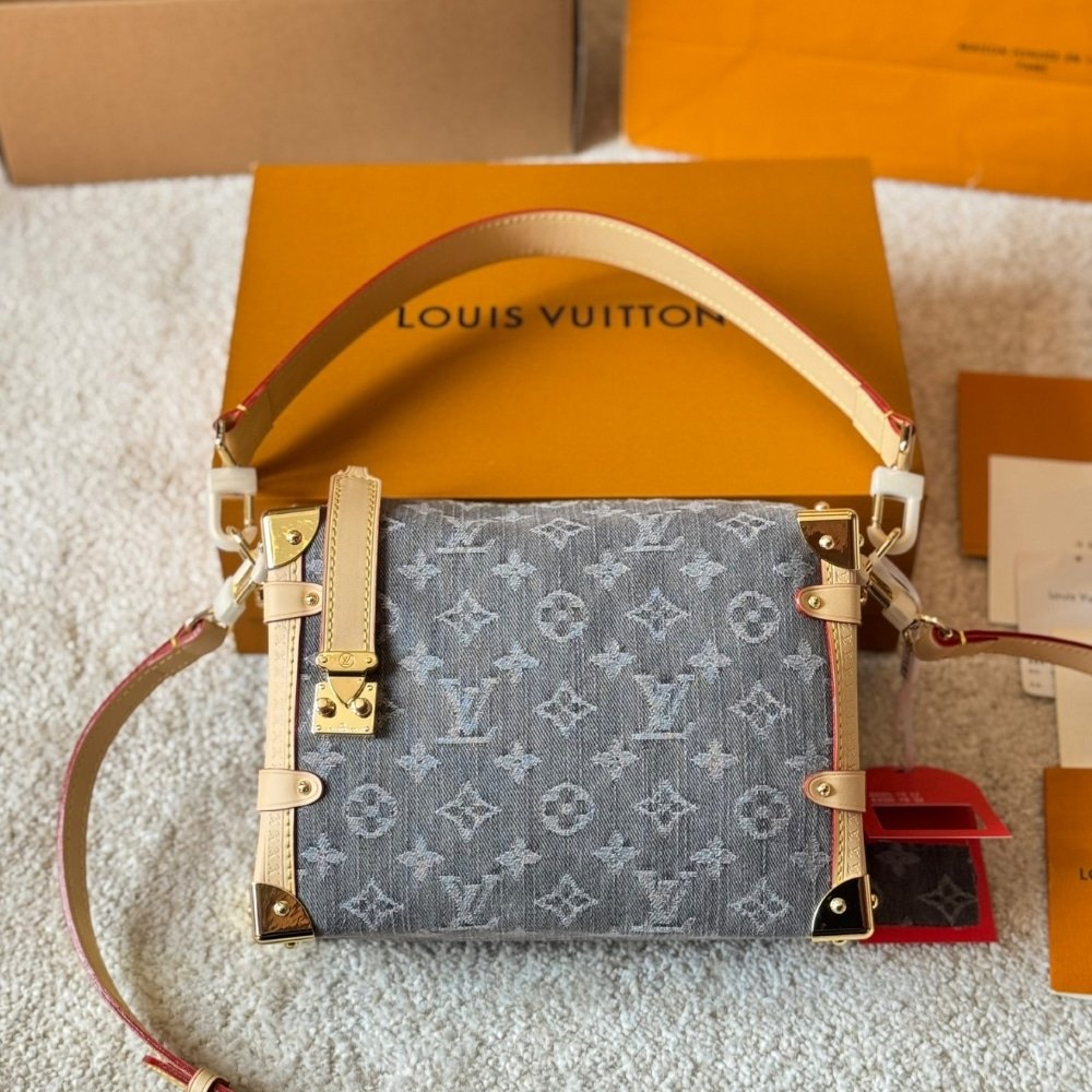 L0vis Vvtt0n Side Trunk MM Bag Denim Grey 23Cm M13285