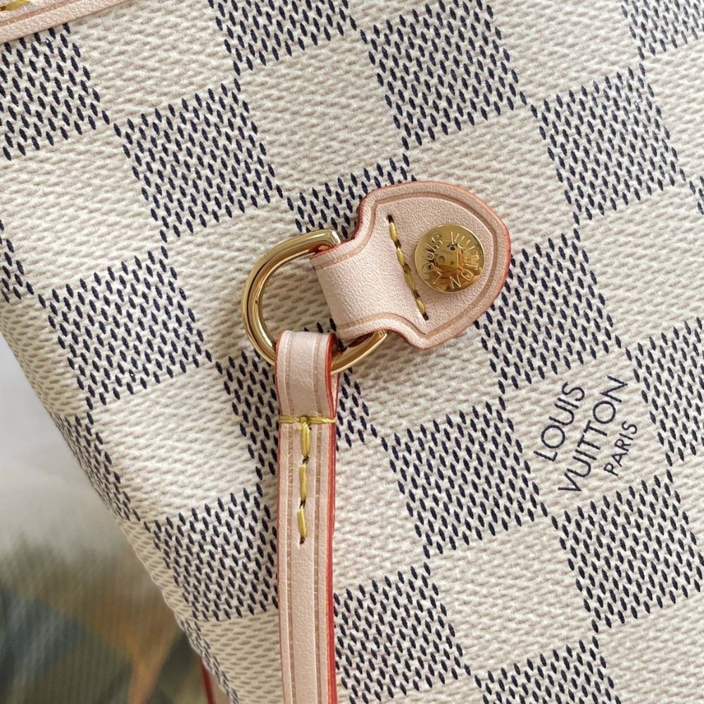 L0vis Vvtt0n Neverfull GM Damier Azur Canvas Beige 39Cm N40602