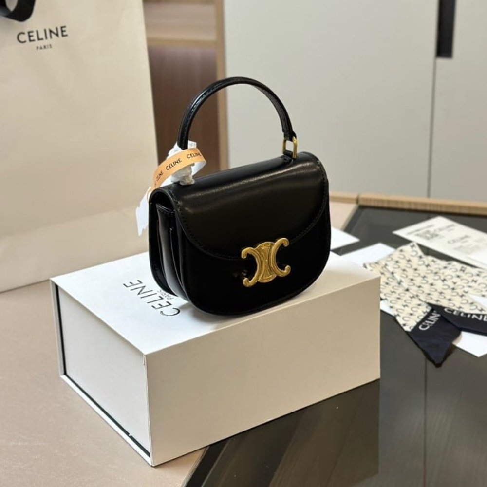 Ce1i*e Mini Besace Clea In Shiny Black 15Cm 10L063Etz 38No