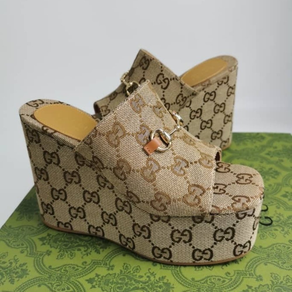 Gvc*1 Women’s Wedge Sandal With Horsebit Beige 816328 Fab10 2547