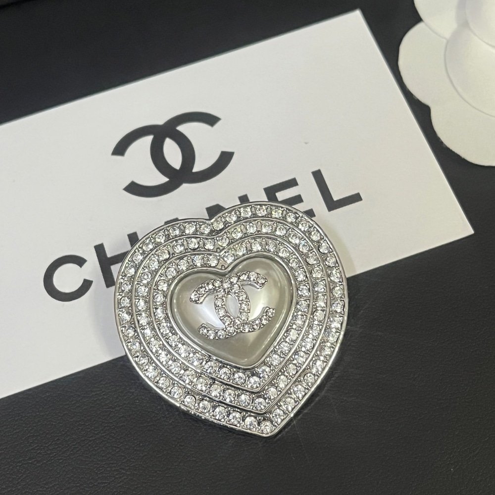 Ch**el Cc Heart Brooch Silver With Pearl Heart