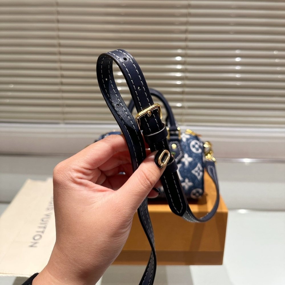 L0vis Vvtt0n Nano Speedy Denim Blue 17Cm M81168