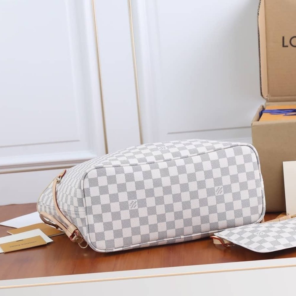 L0vis Vvtt0n Neverfull MM Damier Azur Beige 31Cm N40604