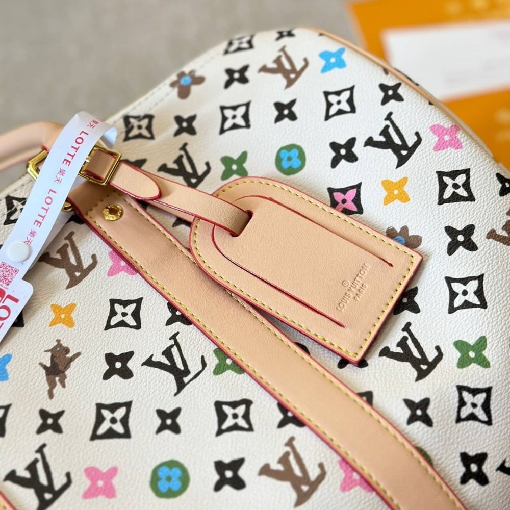 L0vis Vvtt0n Keepall Bandoulière Vanilla 40Cm M25233