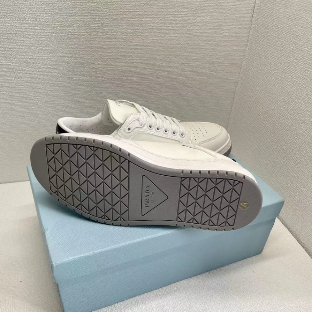 Pra*a District Leather Sneakers White 1E790M 3Lj6 F097W F 030