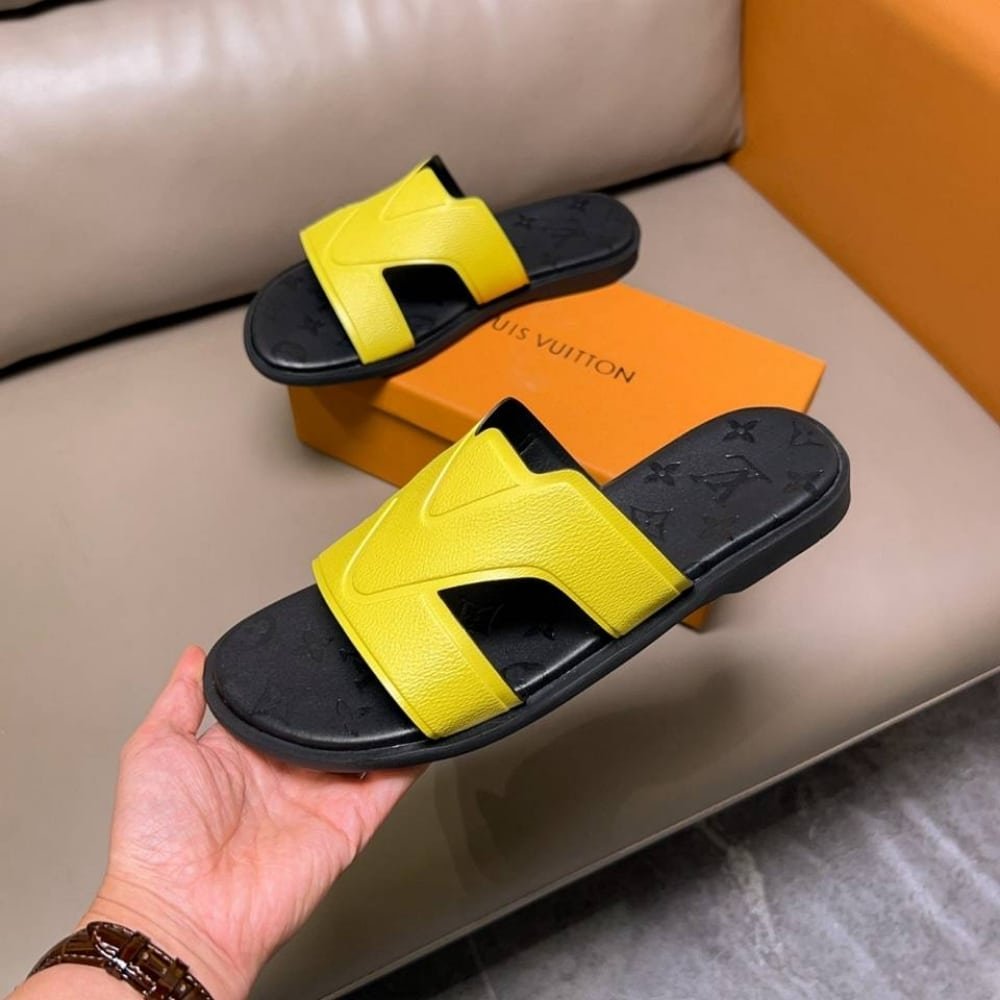 L0vis Vvtt0n Oasis Mule Monogram Yellow