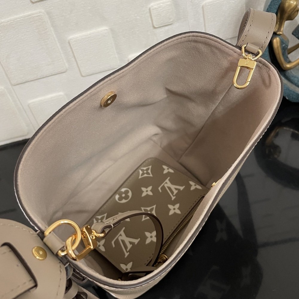 [S*per Vip 1:1] L0vis Vvtt0n All In BB Bag Tourterelle Grey 18Cm M13045