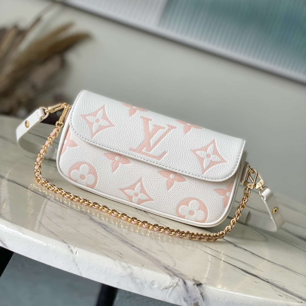 [S*per Vip 1:1] L0vis Vvtt0n Wallet On Chain Ivy 23Cm M83026