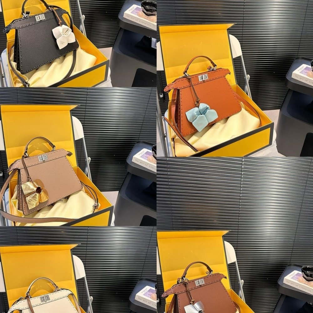 F**di Peekaboo Iseeu Petite Selleria Bag Beige 27Cm 8Bn335Arbbf0Mu3