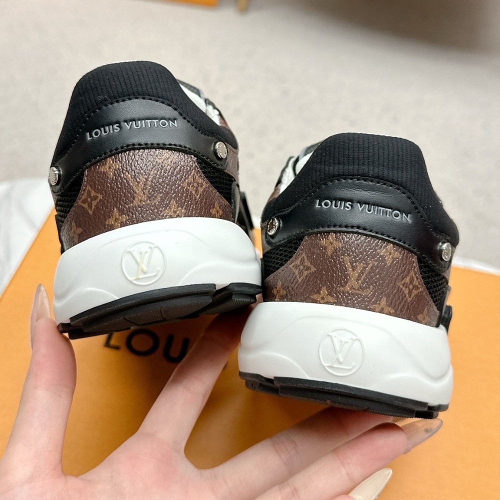 L0vis Vvtt0n Lv Olympia Sneaker Black 1Ahofa
