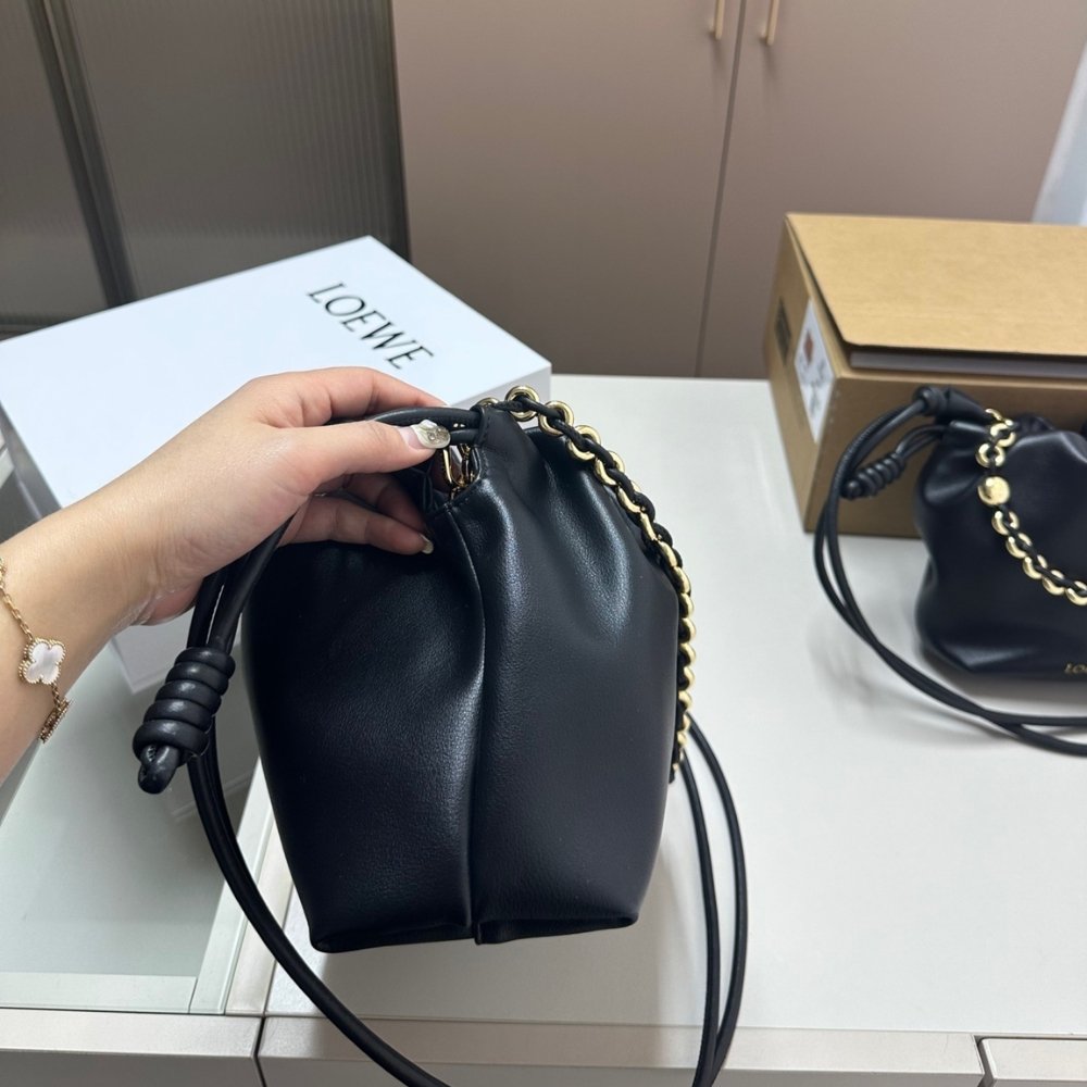 L0ew* Medium Flamenco Purse In Mellow Nappa Black 30Cm A411Fcrx02 1100