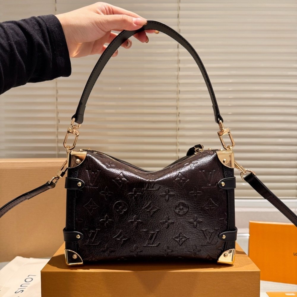 L0vis Vvtt0n Side Trunk MM Dark Brown 23Cm M26304