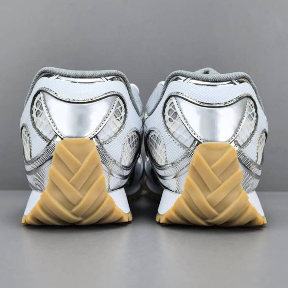 B0tt*ga Ven*ta Orbit Sneaker Silver And White 755915V2X401425