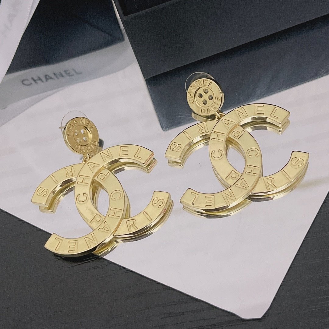 Ch**el Paris Button Earrings