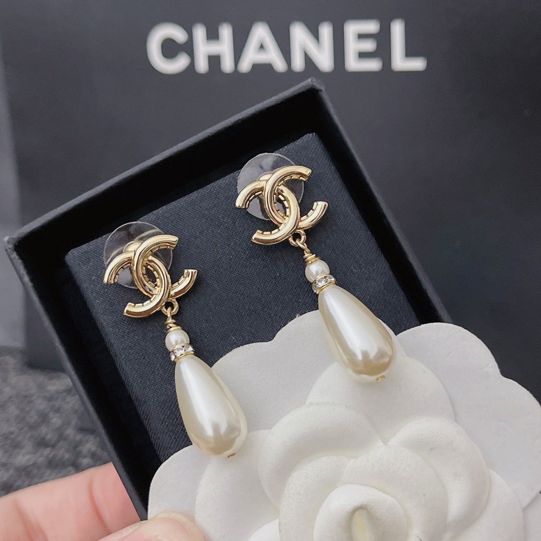 Ch**el Cc Pearl Drop Earrings A98327
