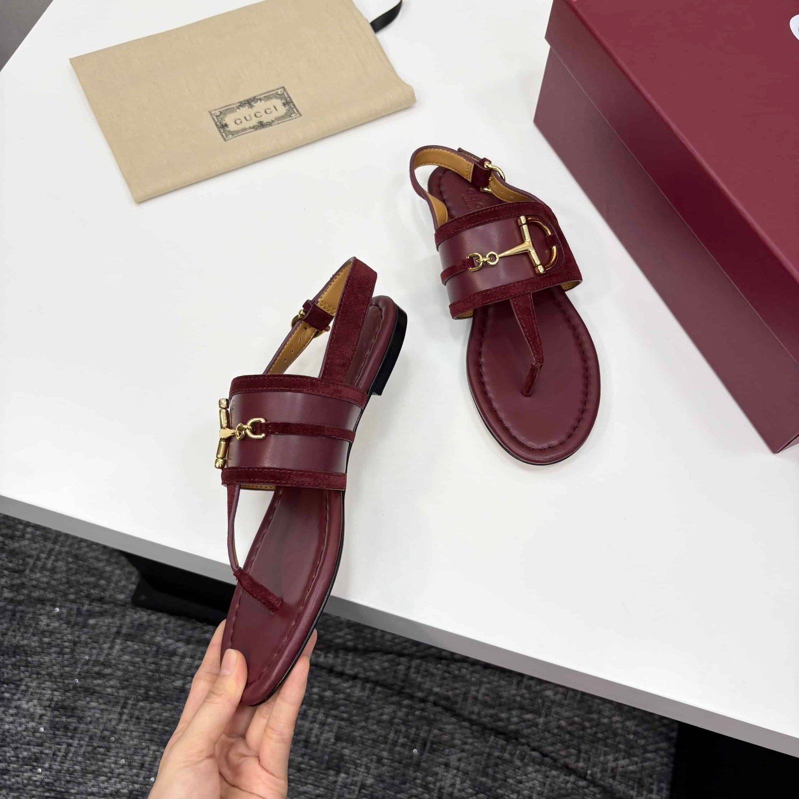 Gvc*1 Women’s Thong Sandal With Horsebit Rosso Ancora Red 834431 Aaexm 6207