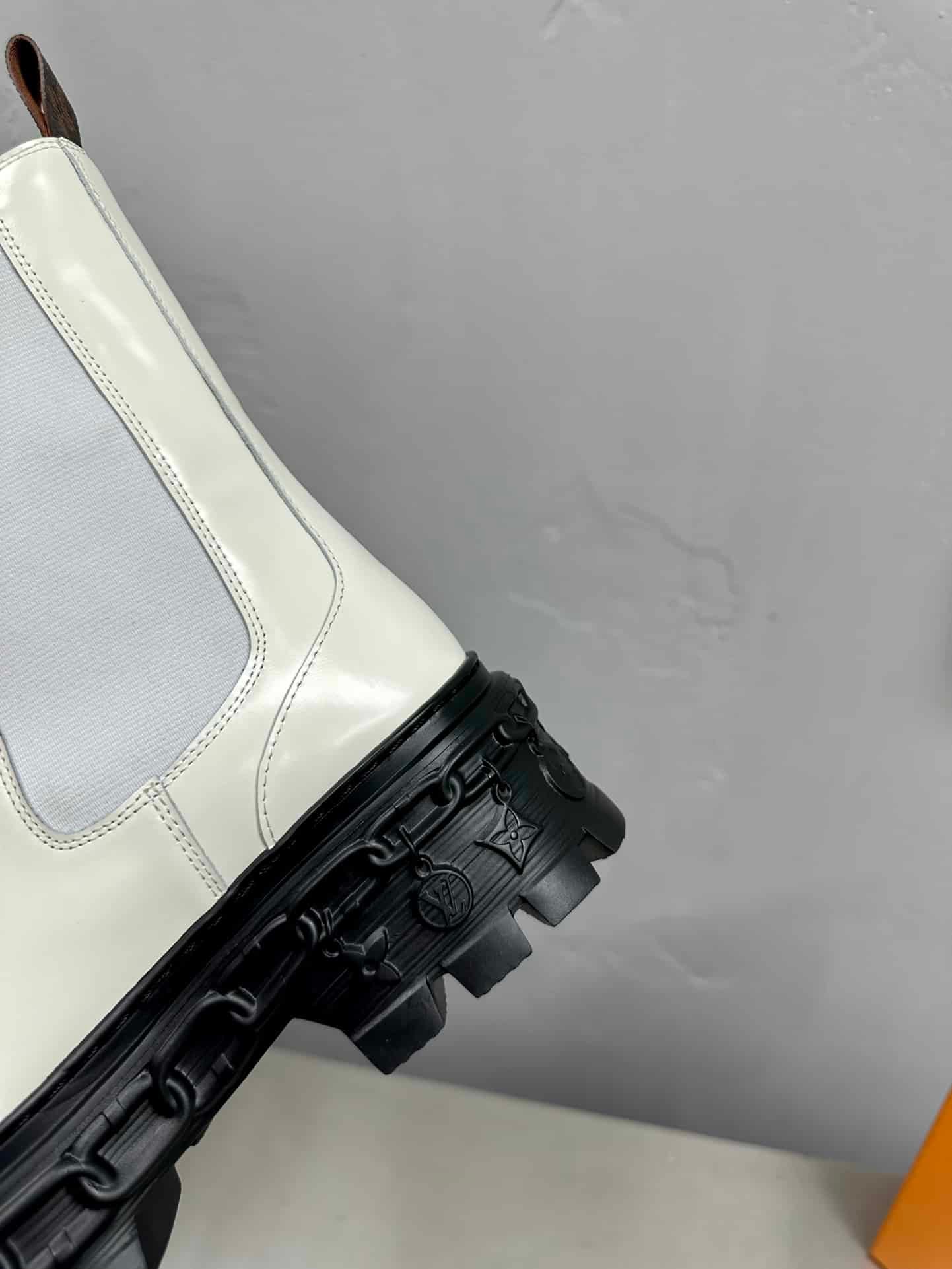 L0vis Vvtt0n Lv Record Chelsea Boot White 1Ac7Yx