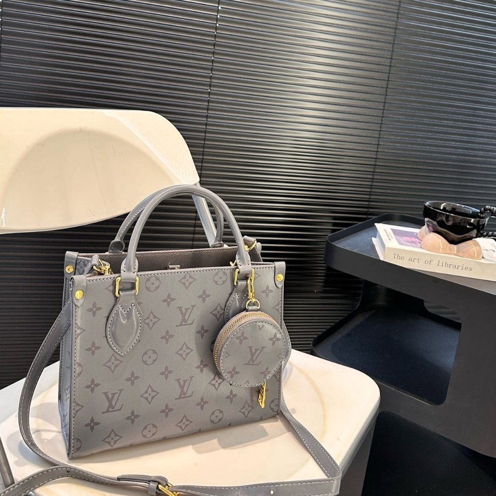L0vis Vvtt0n Onthego PM Trianon Gray 25Cm M12465