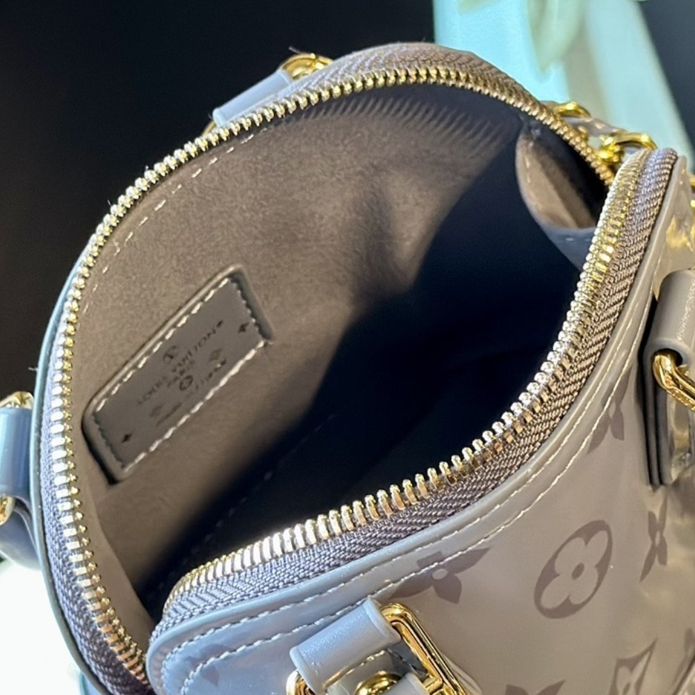 L0vis Vvtt0n Alma Bb Gris Trianon 18Cm M12561