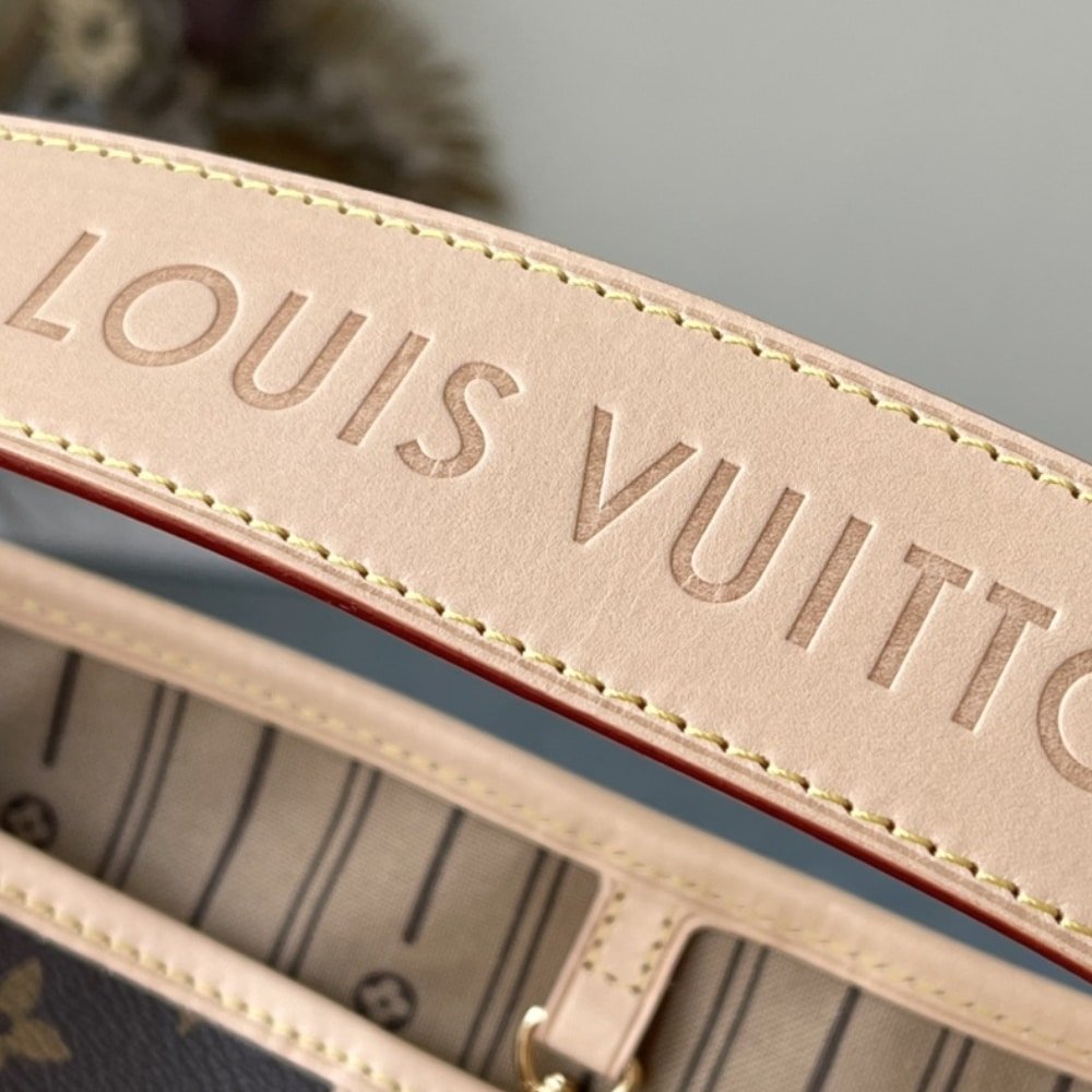 [S*per Vip 1:1] L0vis Vvtt0n Delightful Monogram Beige 46Cm