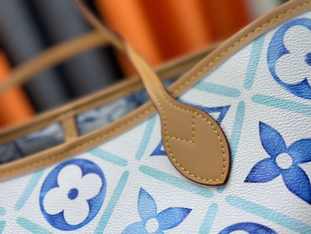 L0vis Vvtt0n Neverfull Mm Autres Toiles Monogram Lagoon 31Cm M11263