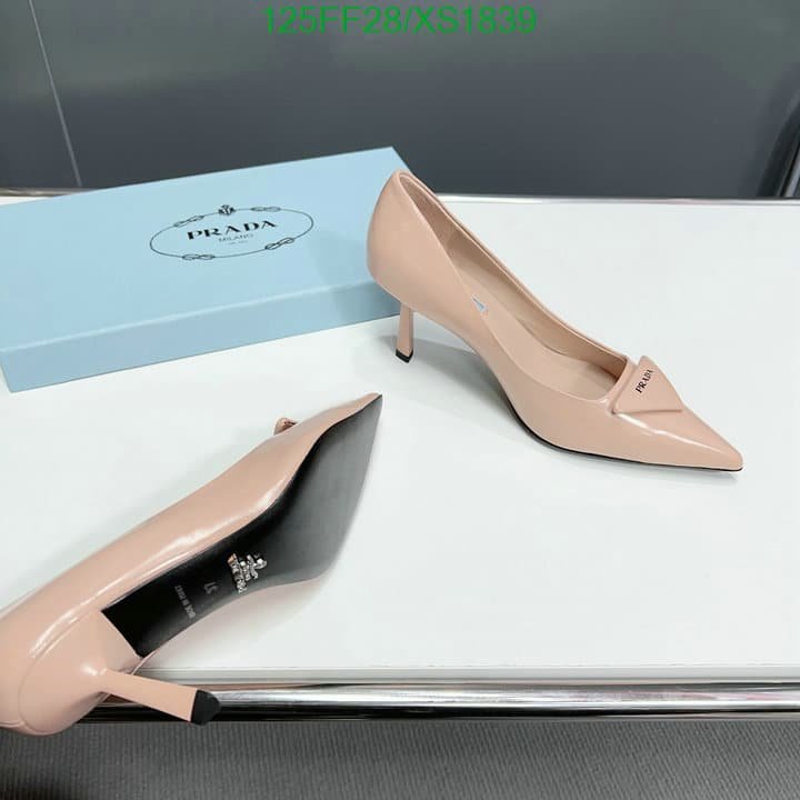 Pra*a Cleavage Nero Leather Pumps Pink