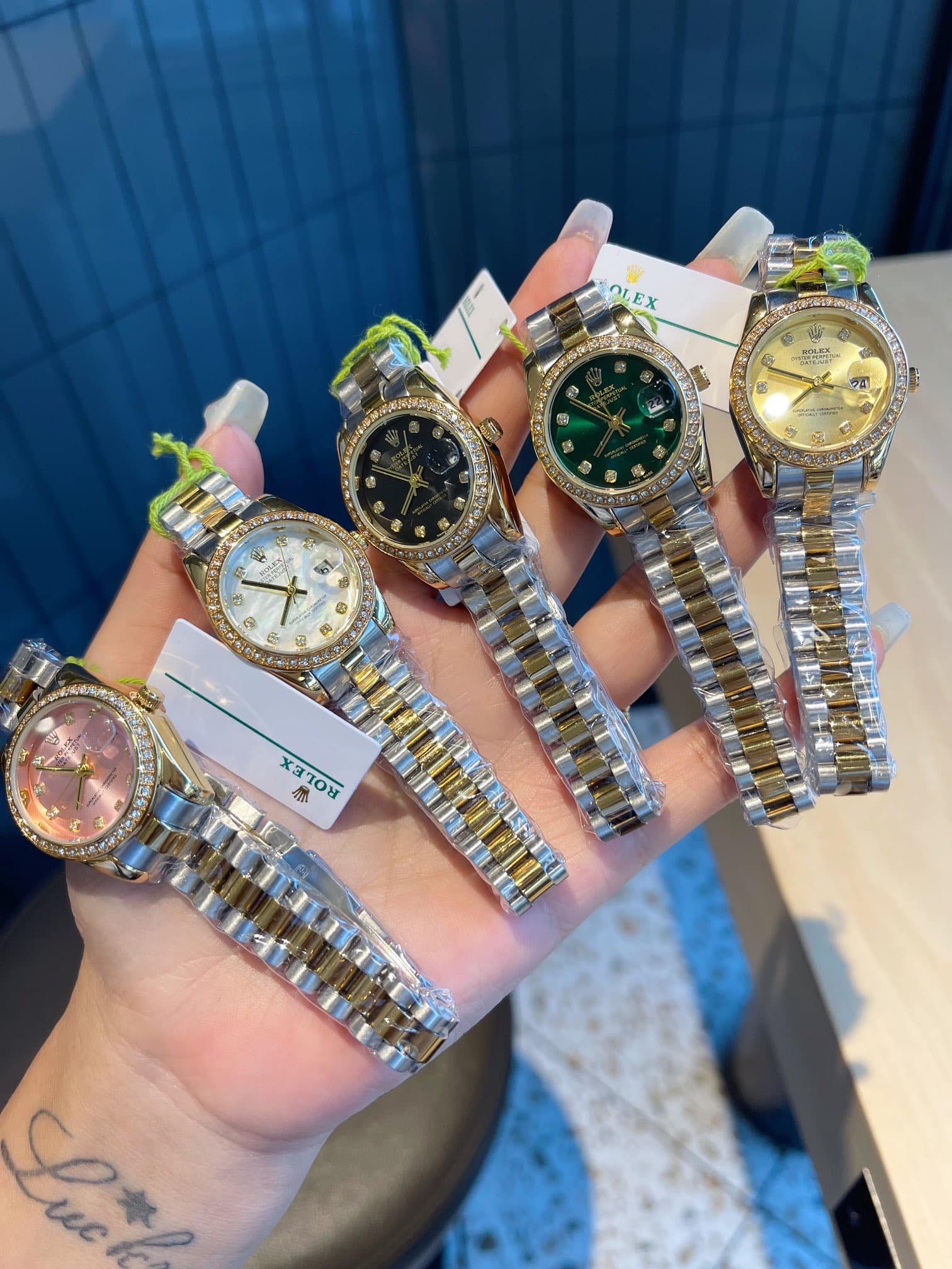 R01ex Datejust D1am0nd Dial Silver And Gold In White 28Mm