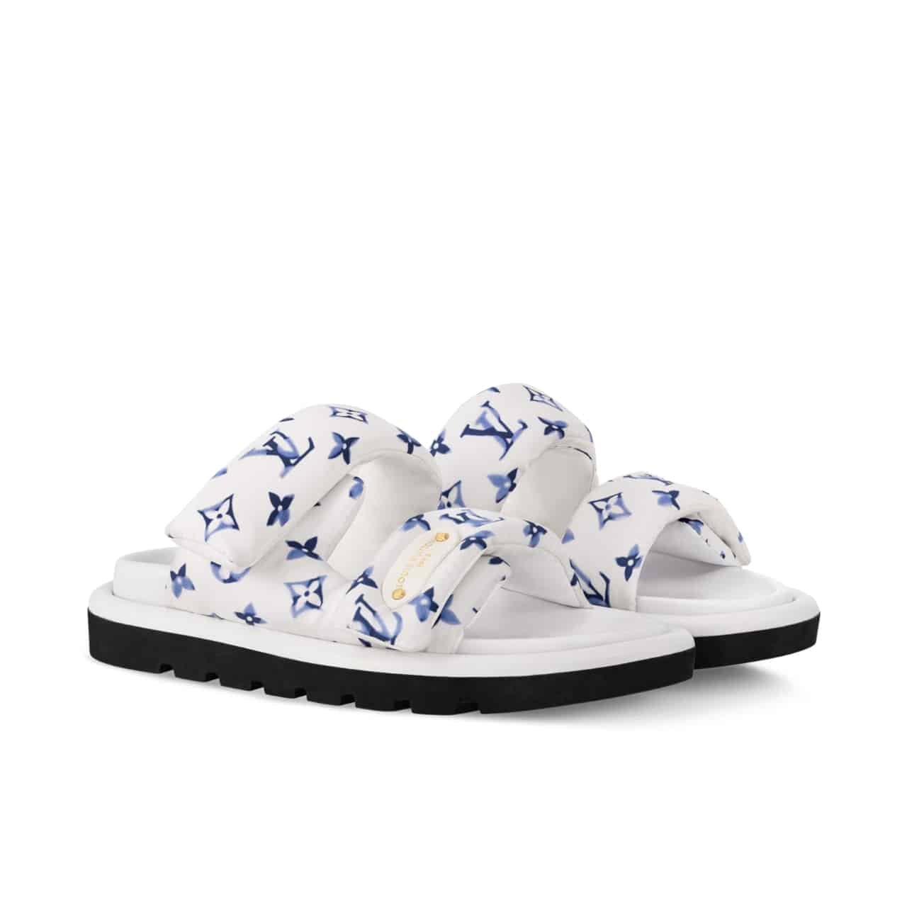 L0vis Vvtt0n Monogram Pool Slides
