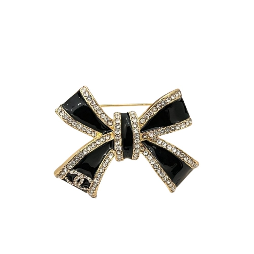 Ch**el Brooch Metal Resin And Strass Gold Abg399 B21903 U3573