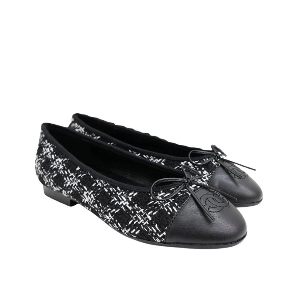 Ch**el Plain Toe Rubber Sole Casual Style Tweed Black