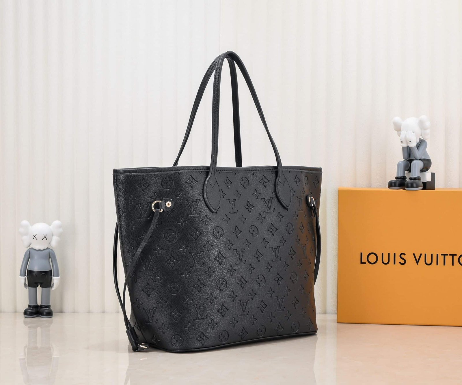 L0vis Vvtt0n Neverfull Mm Monogram Empreinte Leather Black 31Cm