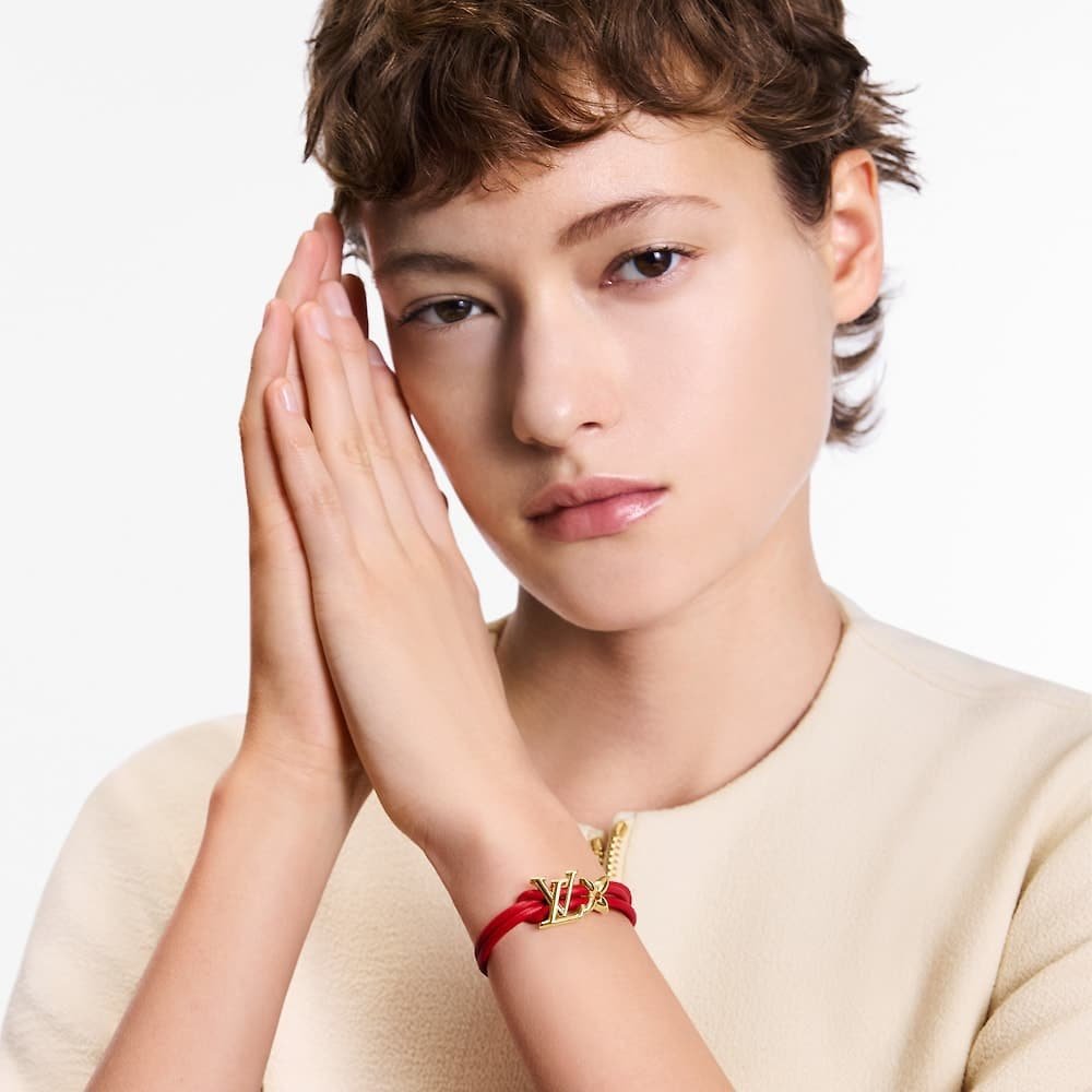L0vis Vvtt0n Bloom Bracelet Red M8916Z